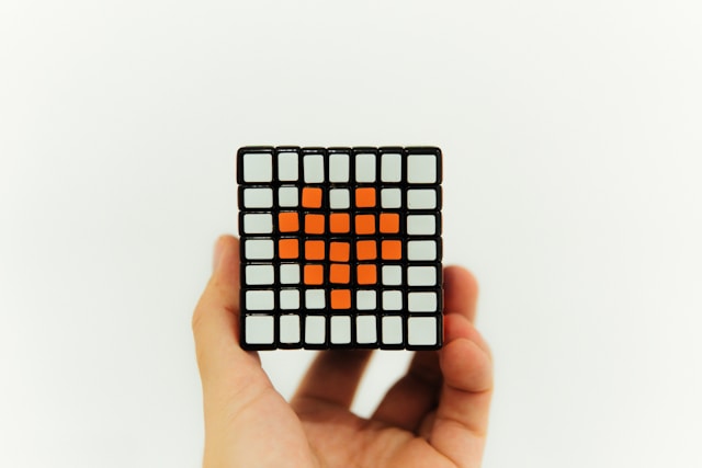 Utforsk verdenen av Rubiks Kube: Framtiden for hjernetræning